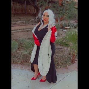 Black around the neck high low dress